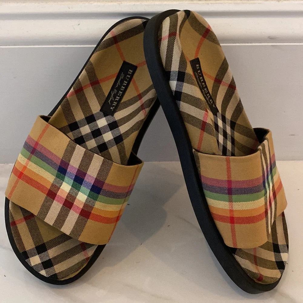 Burberry Women's Rainbow Vintage Check Slide Woman US 6-6.5 /23.5 cm⭐️⭐️⭐️⭐️ - Picture 12 of 17